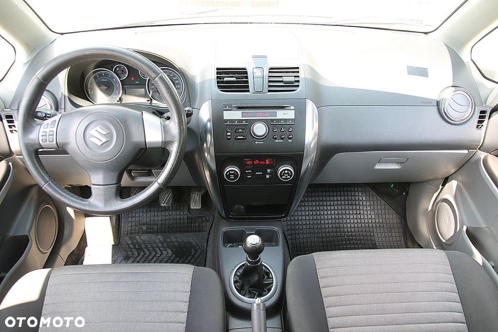 Suzuki SX4 1.6 VVT 4x4 Comfort - 13