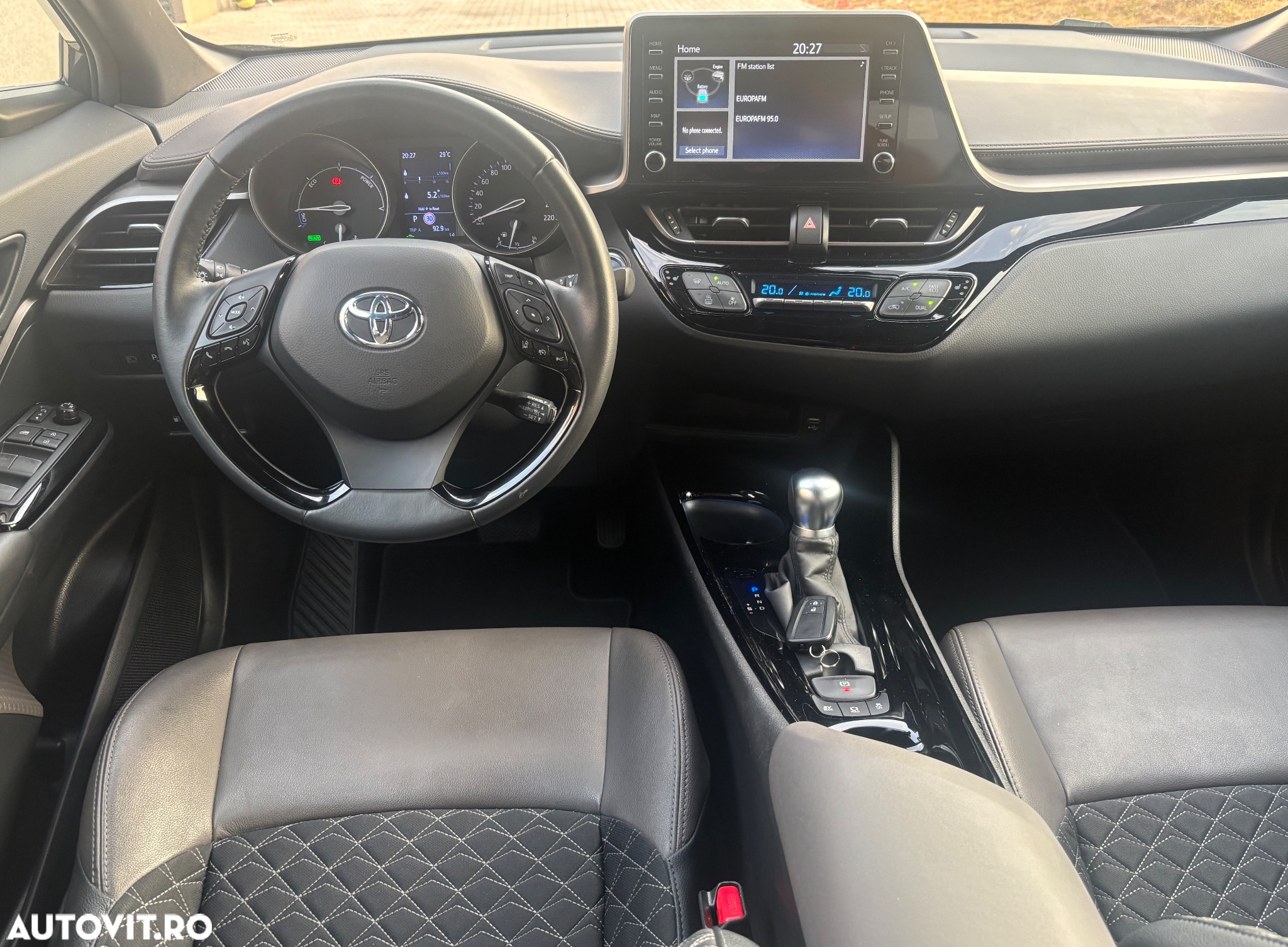 Toyota C-HR 2.0 Hybrid Lounge - 27