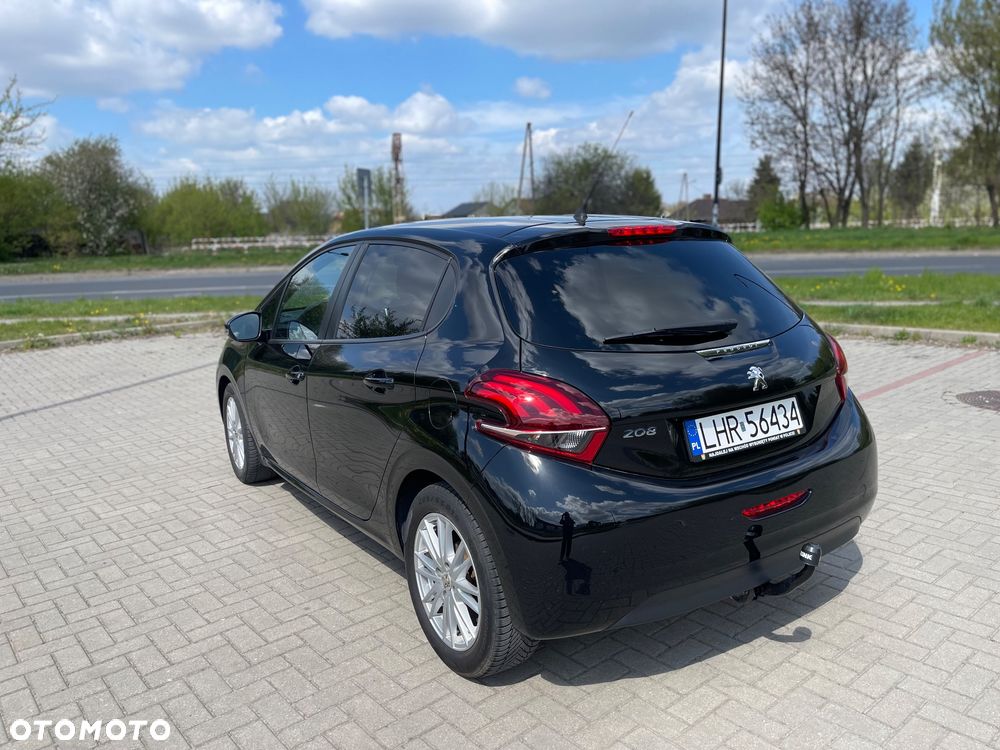 Peugeot 208 82 PureTech Style - 5