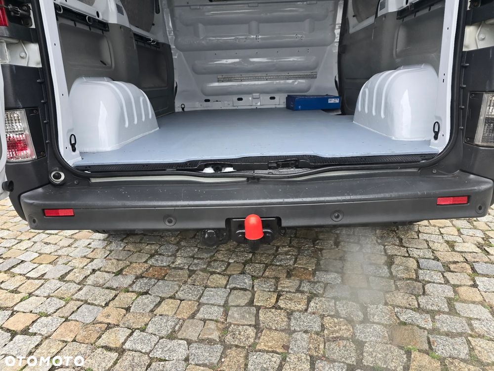 Opel Vivaro - 23