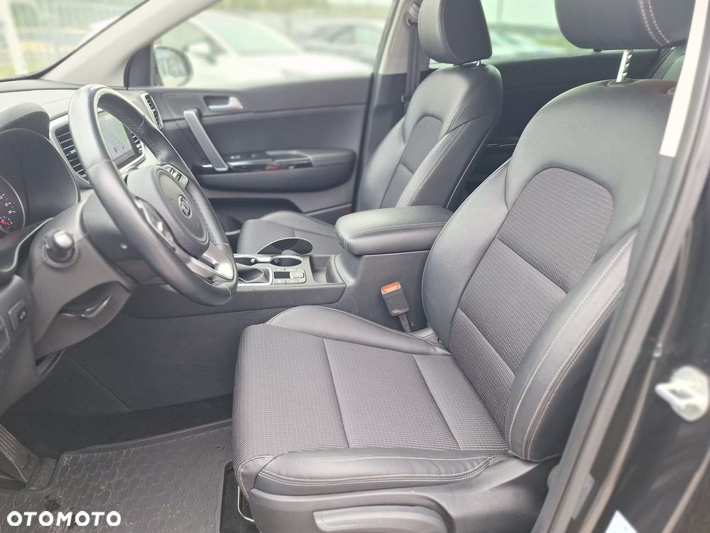 Kia Sportage 1.6 CRDI MHEV Black Edition 2WD DCT - 11