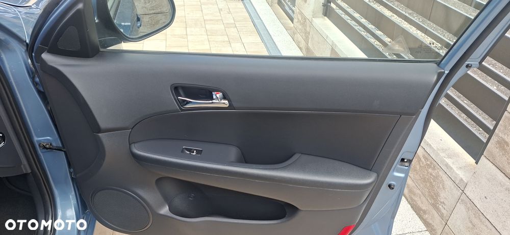 Hyundai i30 1.6 blue Comfort - 15