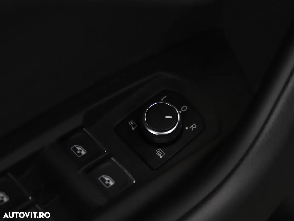 Volkswagen Touareg V6 TDI R-Style - 22