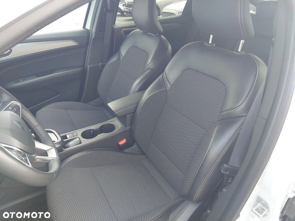 Renault Arkana TCe Mild Hybrid 140 EDC Techno - 11