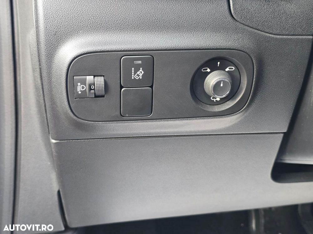 Citroën C3 1.2 PureTech S&S EAT6 Shine - 11