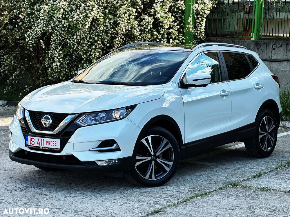Nissan Qashqai 1.3 DIG-T N-CONNECTA - 1