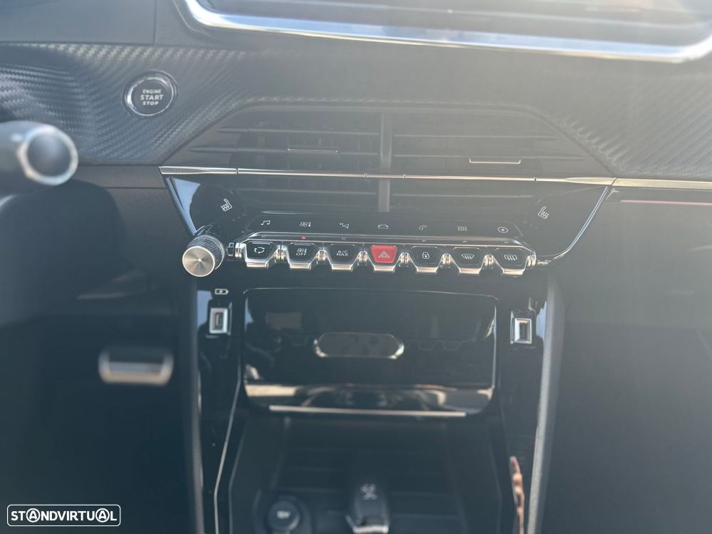 Peugeot e-208 50 kWh GT Pack - 14