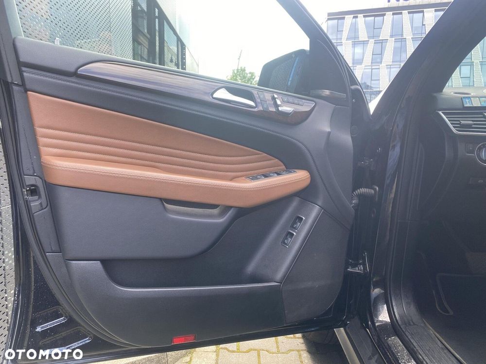 Mercedes-Benz GLE Coupe 400 4-Matic - 11