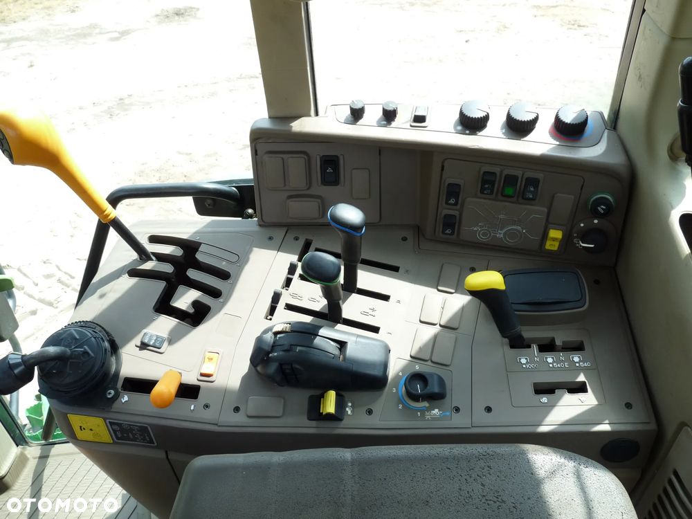John Deere 6170 M - 9