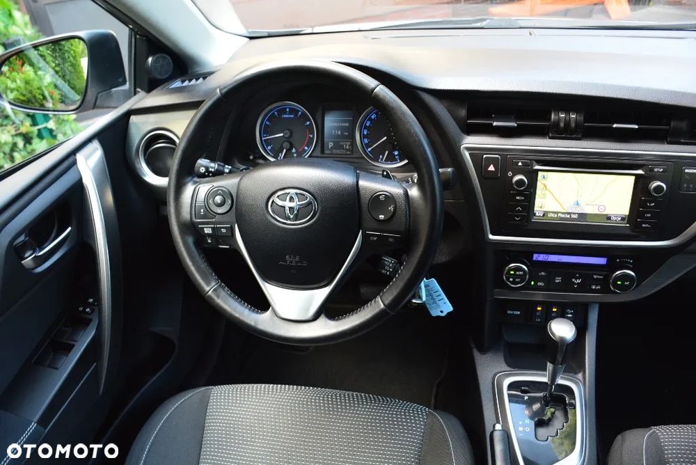 Toyota Auris 1.6 Premium Comfort MS - 25