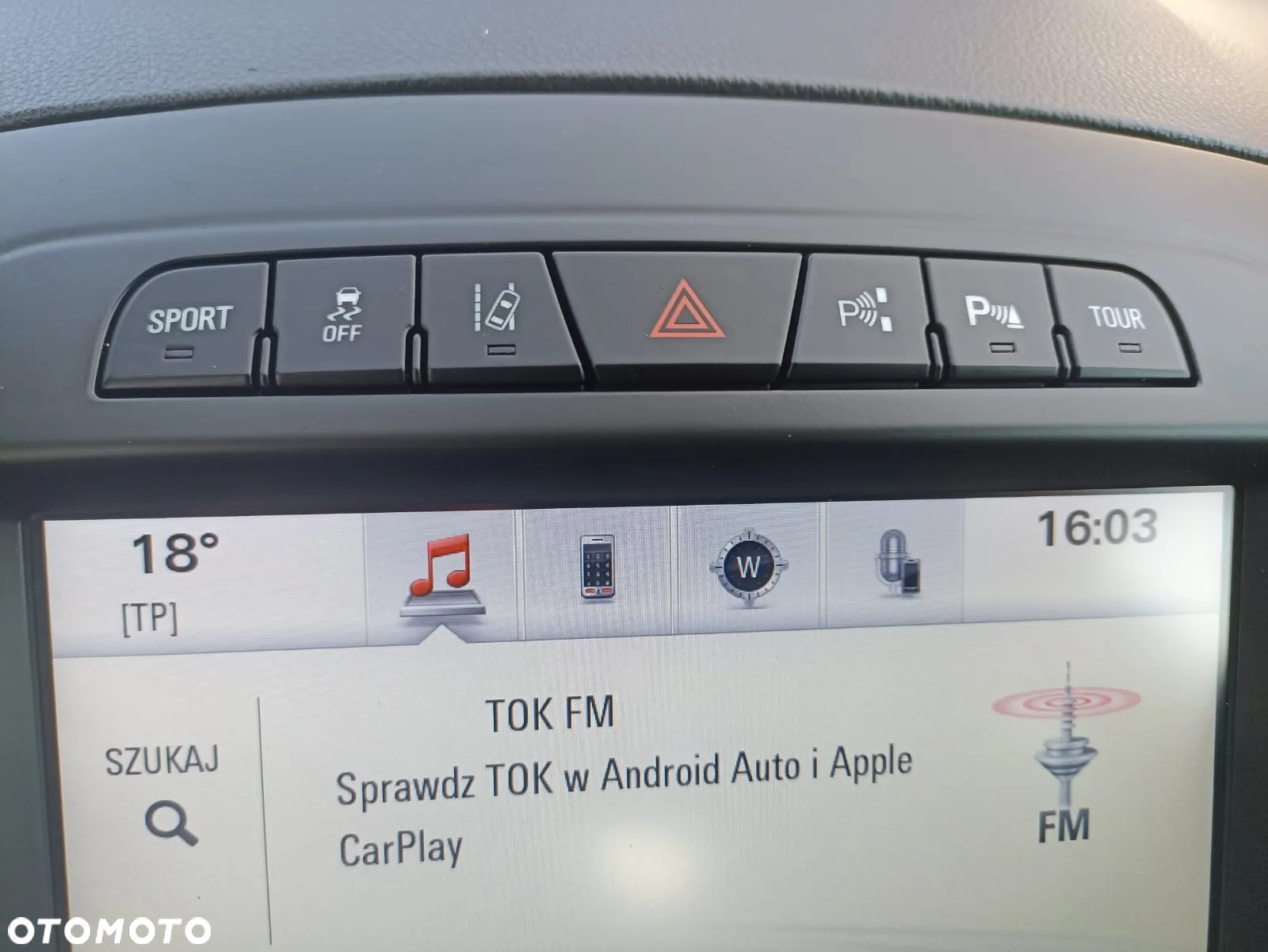 Opel Insignia - 25