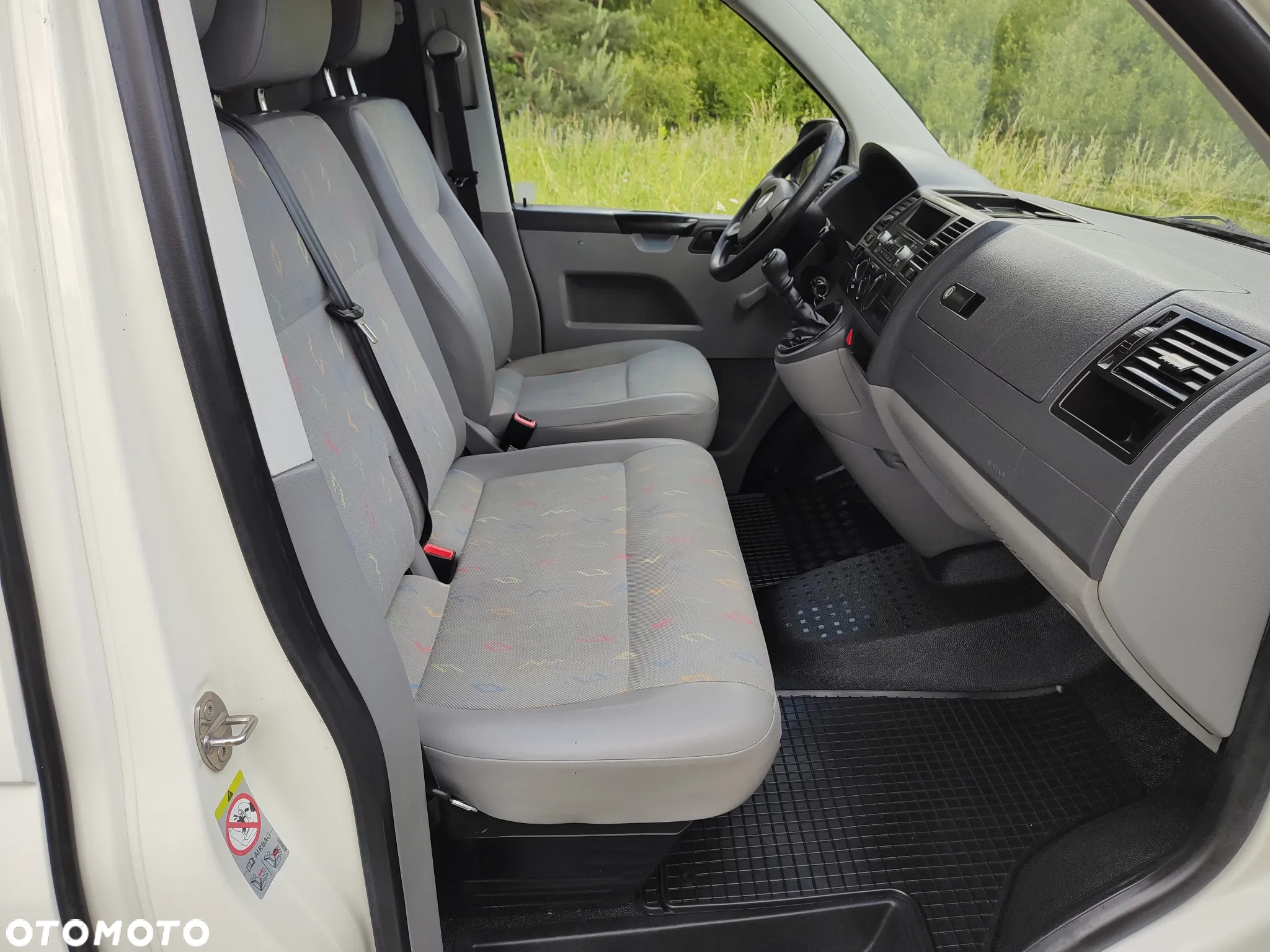 Volkswagen Transporter T5 - 13