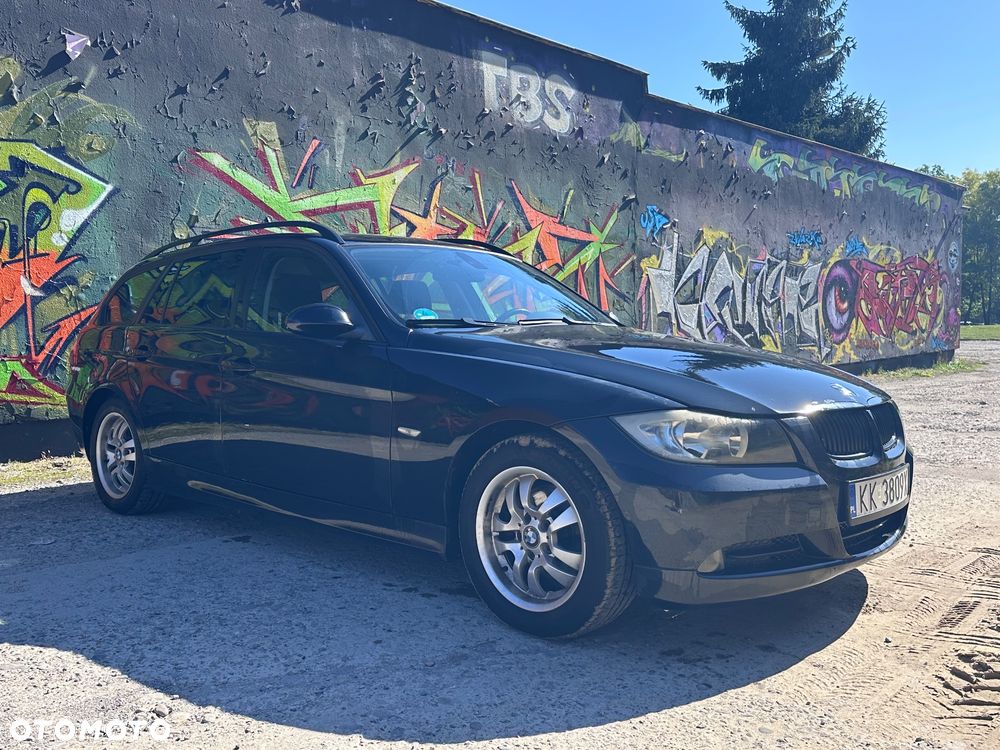 BMW 320I 2006 photo 3