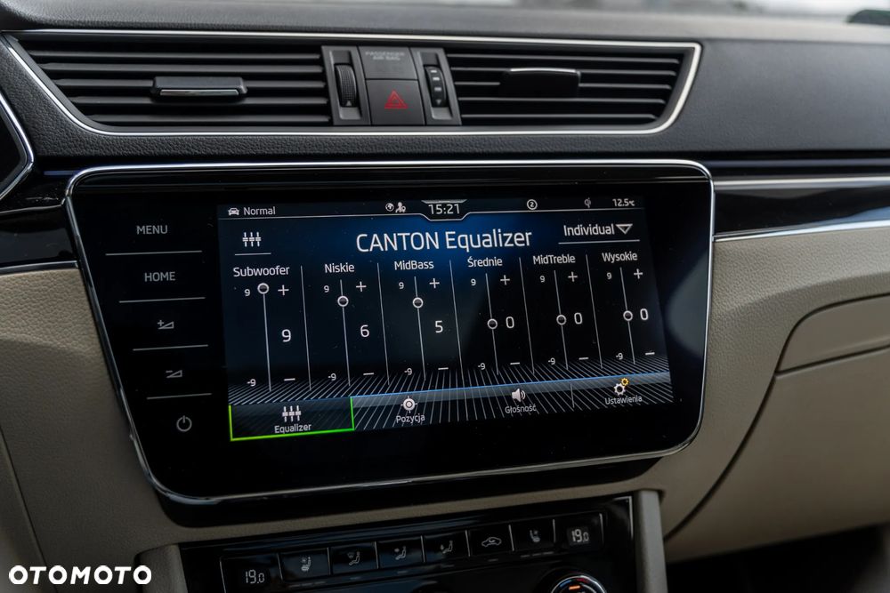 Skoda Superb 2.0 TDI SCR 4x4 L&K DSG - 29