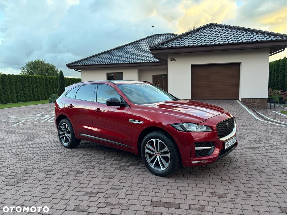 Jaguar F-Pace 2018 photo 4