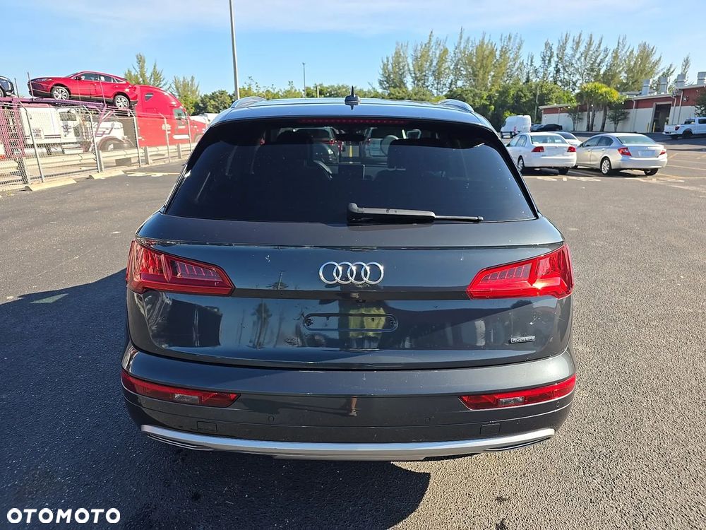 Audi Q5 2.0 TFSI Quattro Sport S tronic - 6