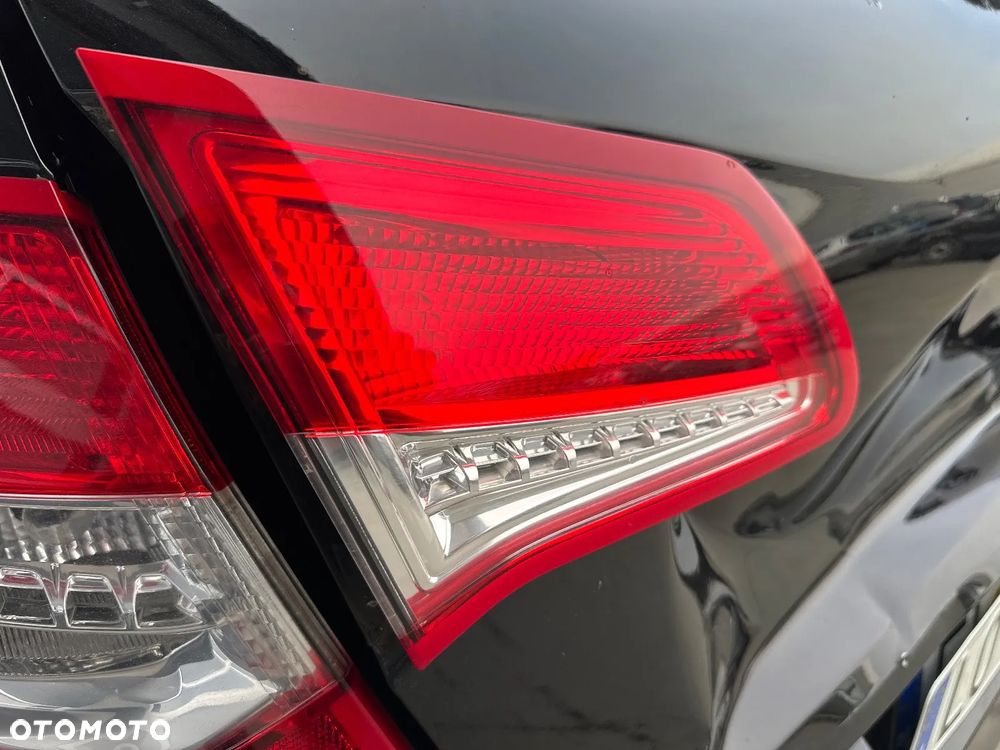 Citroën C4 VTi 120 Exclusive - 24