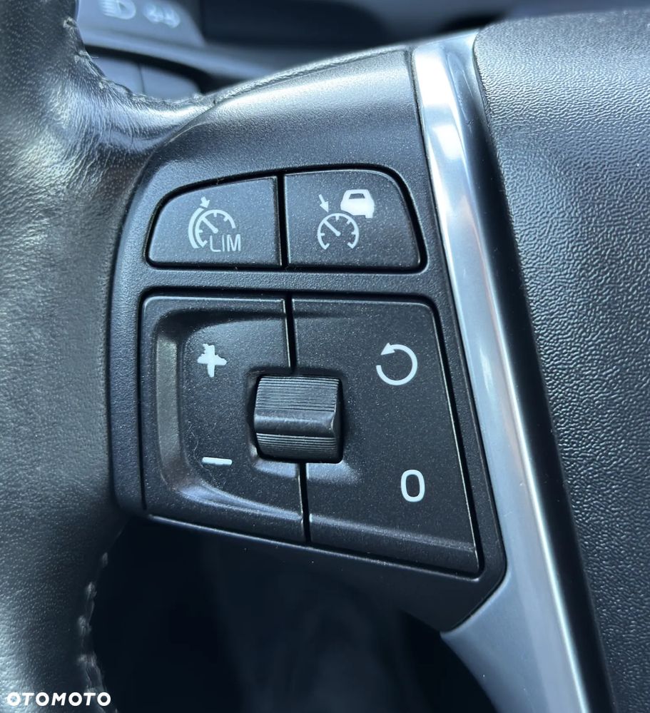 Volvo V60 T5 Geartronic Powershift RDesign - 20