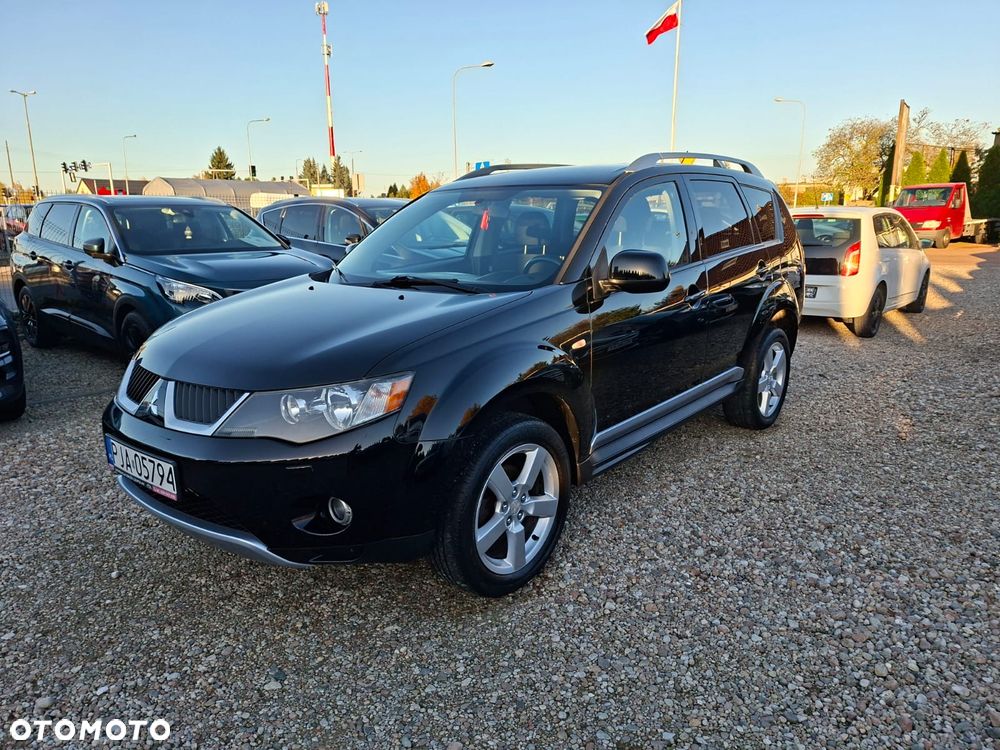 Mitsubishi Outlander 2008 photo 2