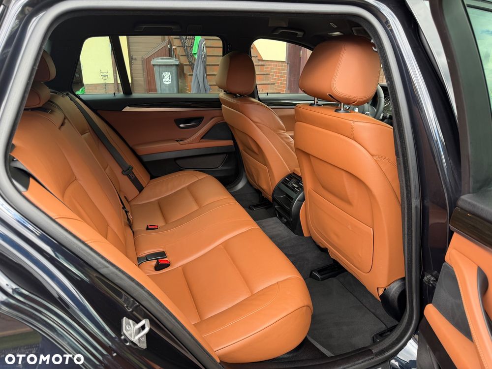 BMW Seria 5 520d xDrive M Sport Edition - 17
