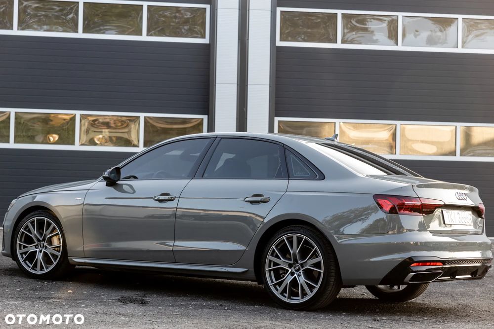 Audi A4 Limousine 45 TFSI quattro S tronic S line - 5