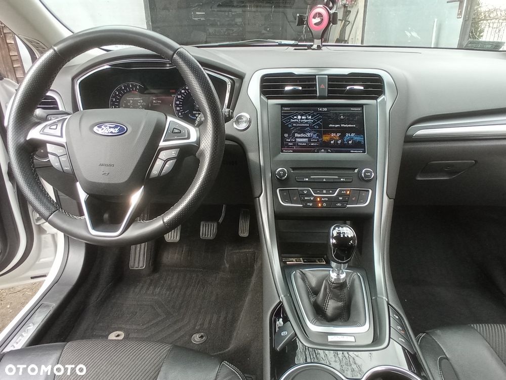 Ford Mondeo 2.0 TDCi STart-Stopp Titanium - 28