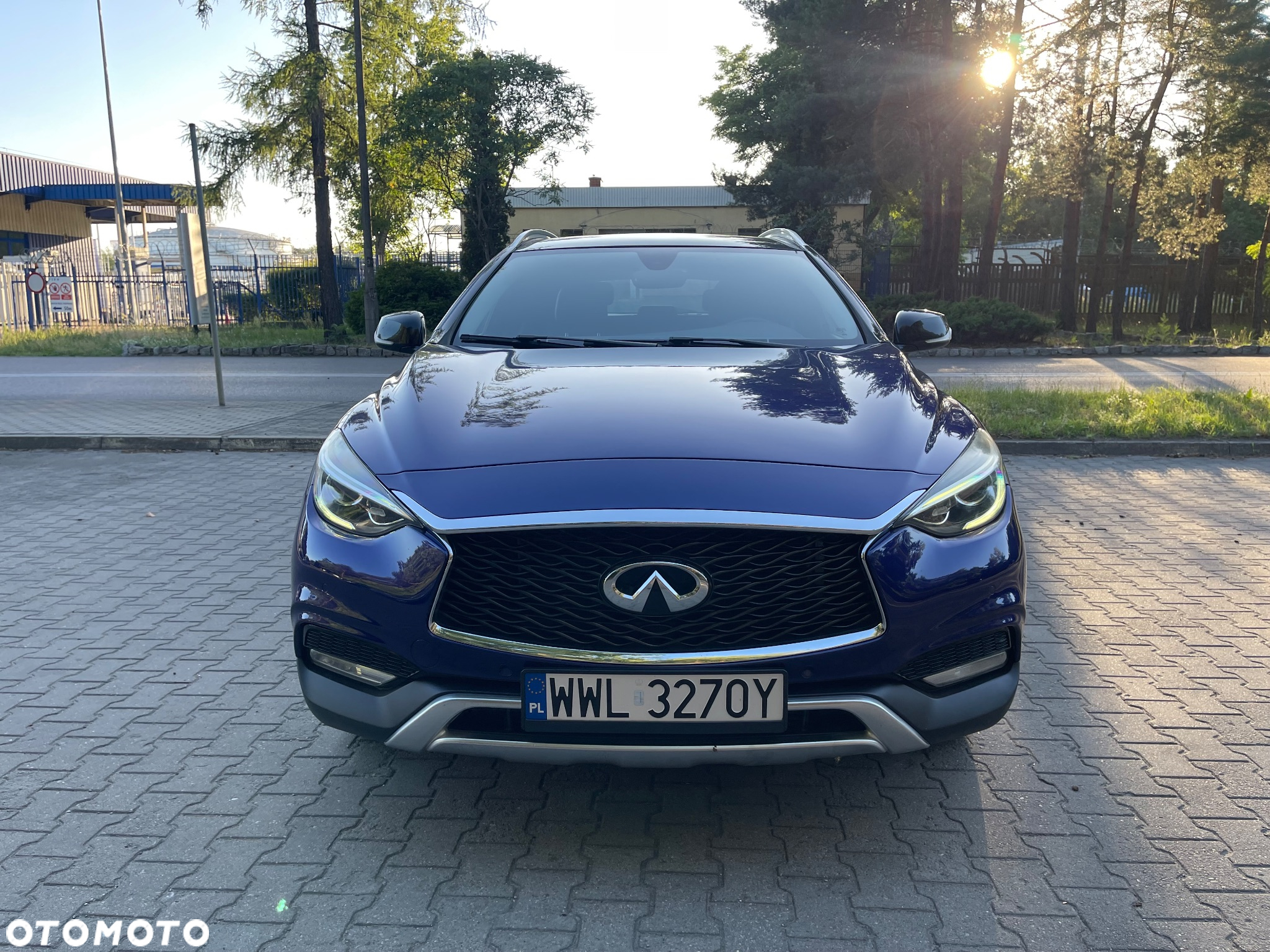 Infiniti QX - 4