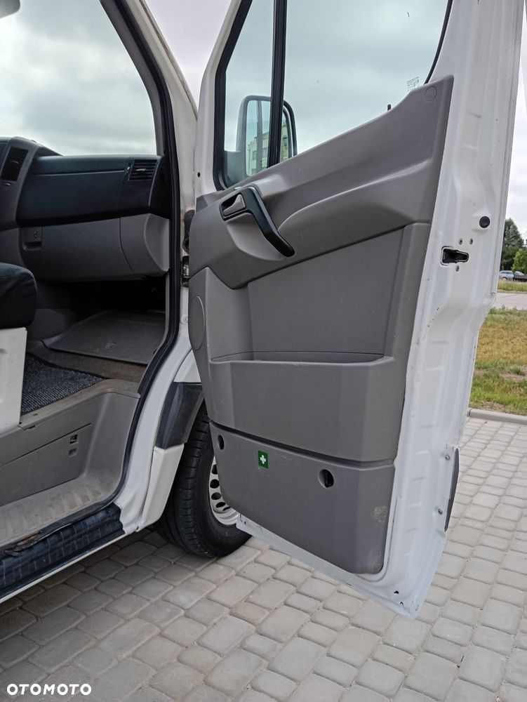 Mercedes-Benz Sprinter - 15