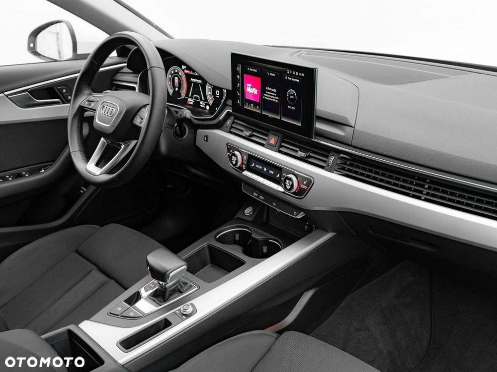 Audi A4 Avant - 32