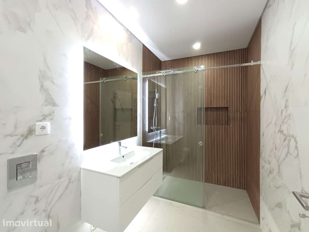 Apartamento T1 com Terraço em Quarteira |  2 km do Mar - Grande imagem: 4/12