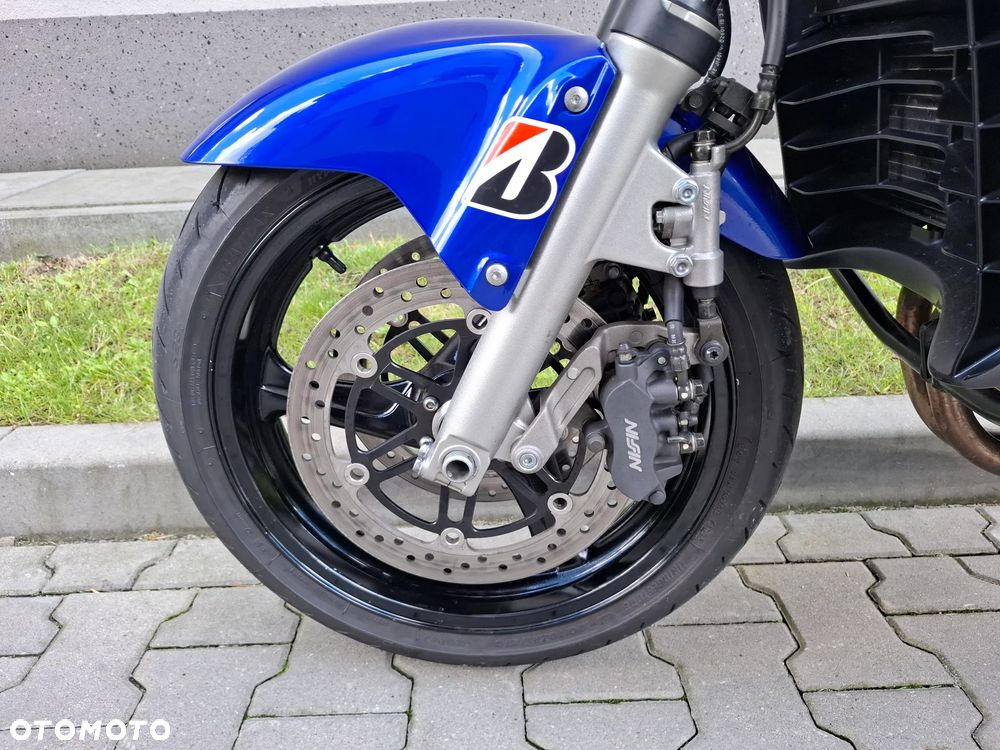 Honda X11 - 5