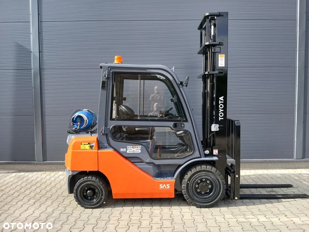 Toyota 02-8FGF25 - 2