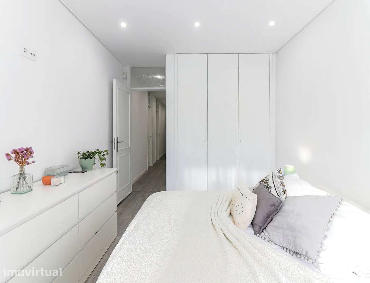 Apartamento T1 em Ramalde com ar condicionado - Grande imagem: 2/11