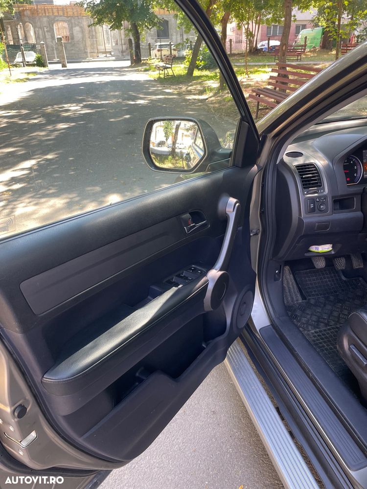 Honda CR-V 2.2 CTDi Exec - 6