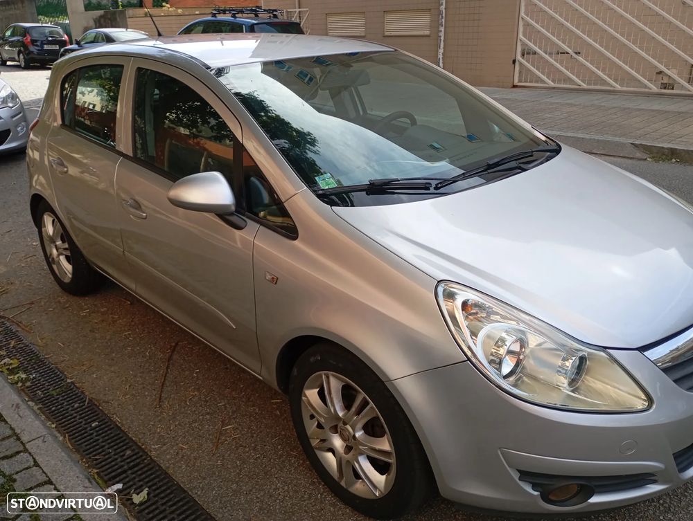 Opel Corsa 1.2 16V Enjoy - 6