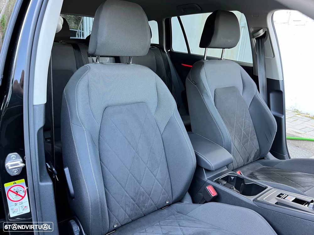 VW Golf 1.0 eTSI OPF DSG United - 14