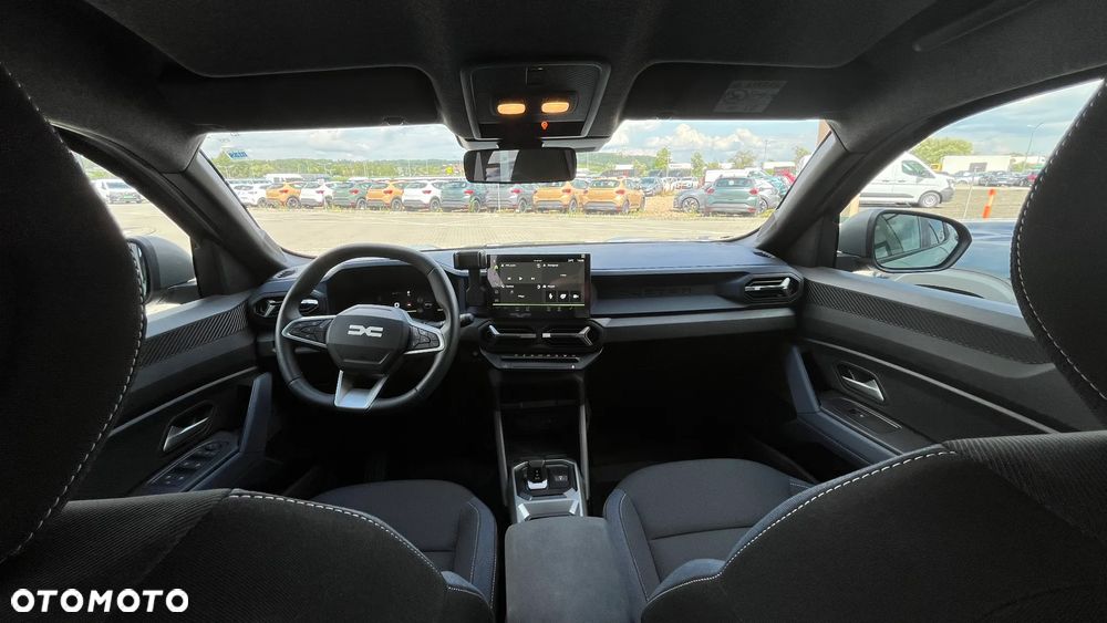 Dacia Duster 1.6 Full Hybrid 140 Journey MMT - 19