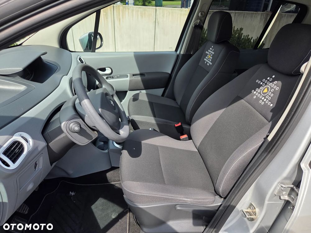 Renault Modus 1.2 16V Yahoo - 11