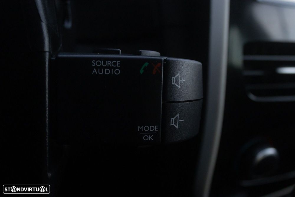 Renault Clio 0.9 TCe Limited - 18