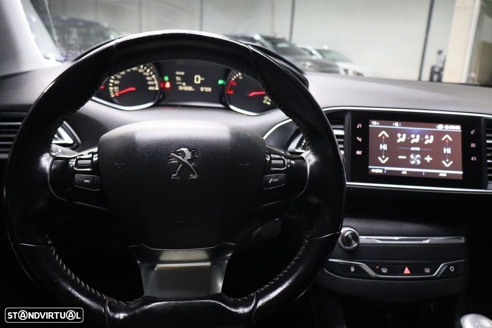 Peugeot 308 SW BlueHDi 130 Active Pack - 23