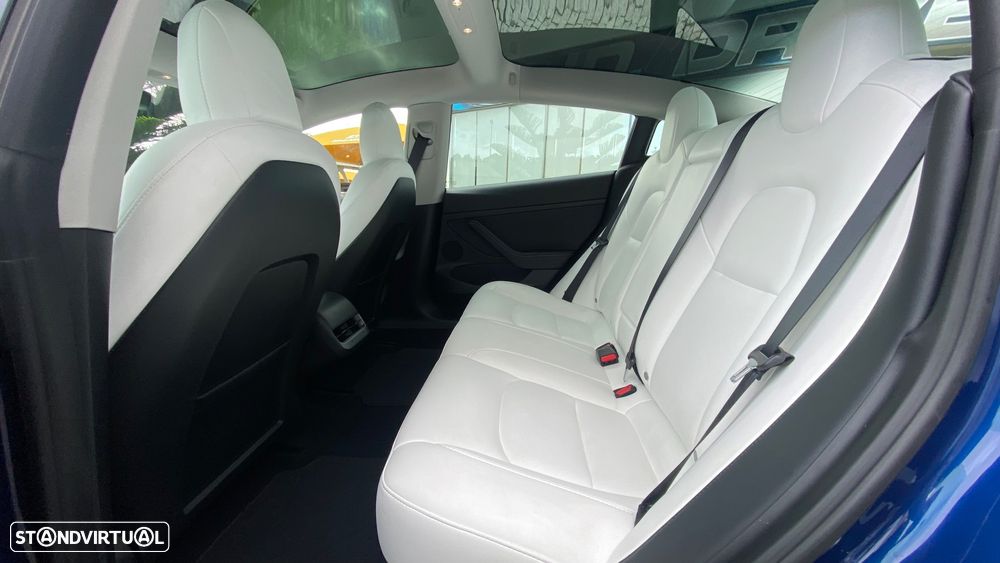 Tesla Model 3 Performance Dual Motor AWD - 23