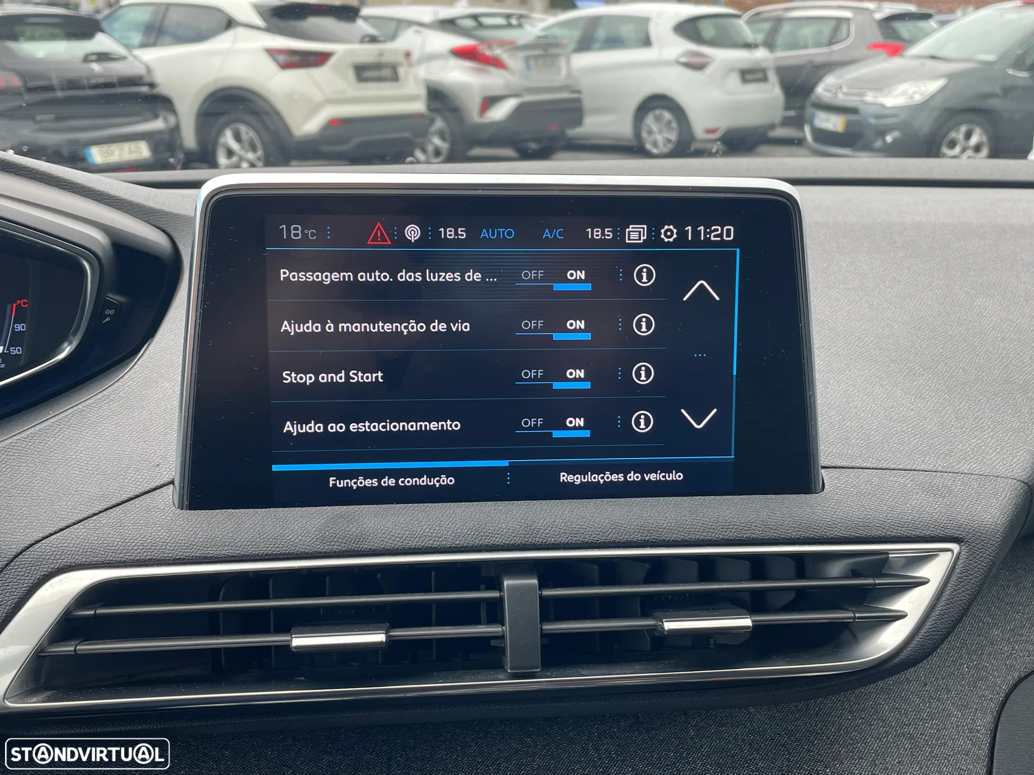 Peugeot 3008 1.2 PureTech Allure Pack EAT8 - 32