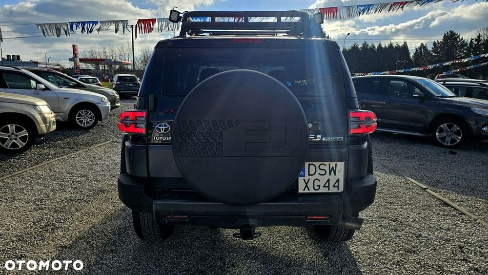 Toyota FJ - 18