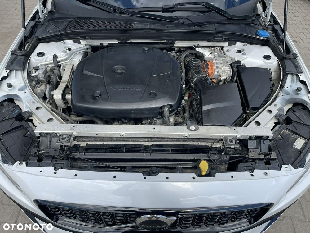 Volvo S90 T8 AWD Plug-In Hybrid R-Design - 19