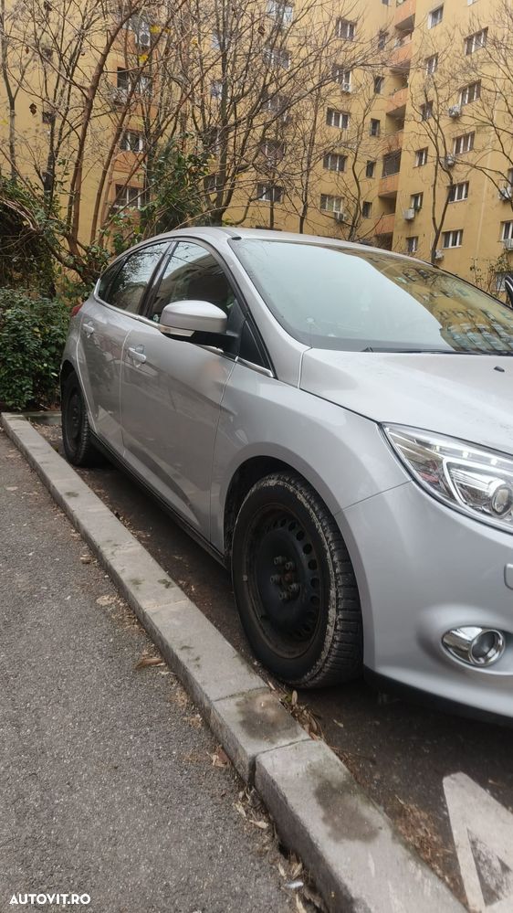 Ford Focus 1.6 TDCI DPF Titanium - 16
