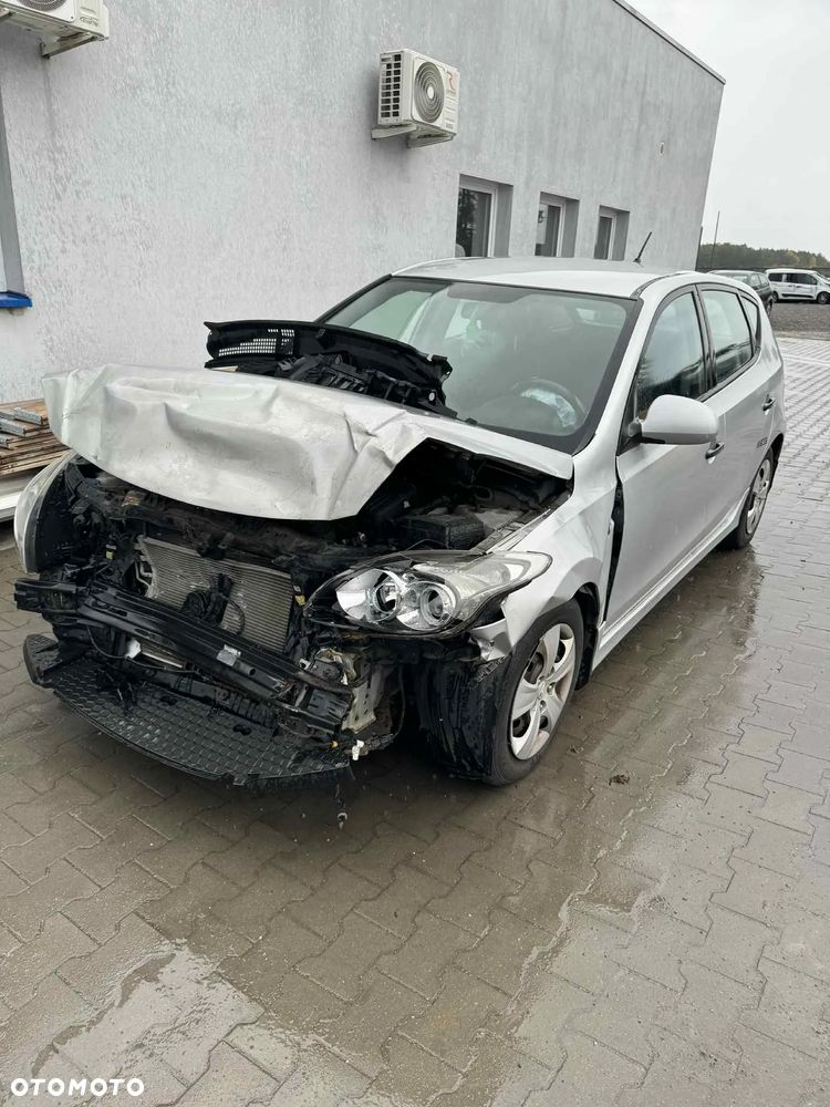 Wszystkie części do Hyundai I30 1.4 16V (G4FA) – używane, sprawdzone! | Stacja Demontażu Pojazdów - 3