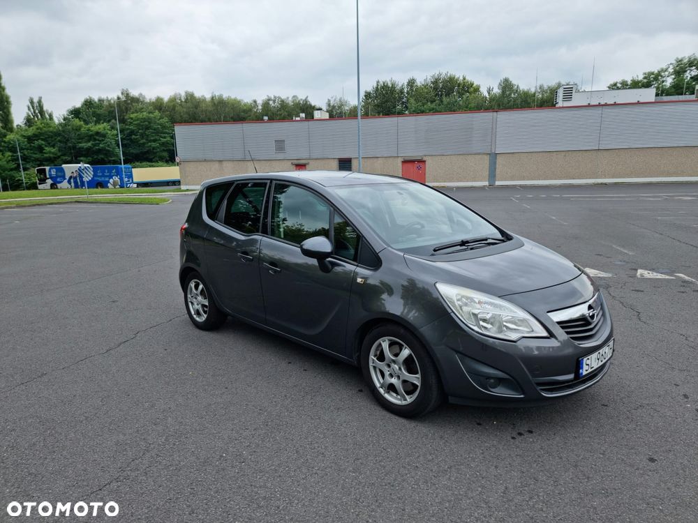 Opel Meriva 1.7 CDTI Cosmo - 3