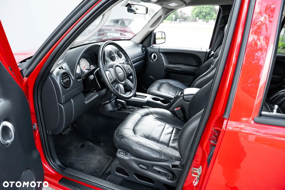 Jeep Cherokee 3.7L Limited - 9