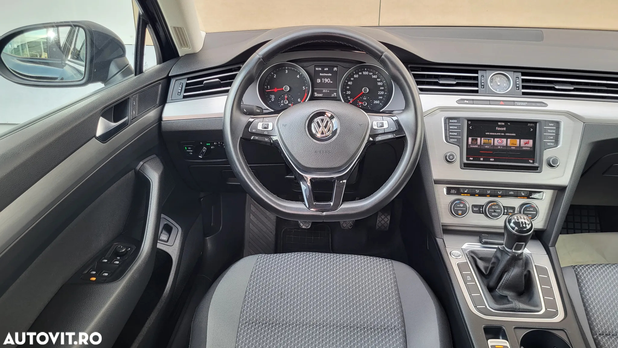 Volkswagen Passat Variant 2.0 TDI (BlueMotion Technology) Comfortline - 29