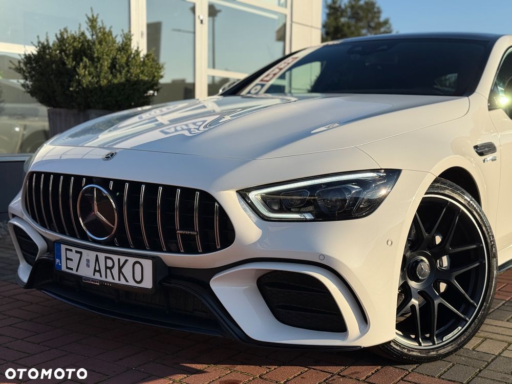 Mercedes-Benz AMG GT 43 - 12